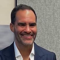Dr. Daniel Langer